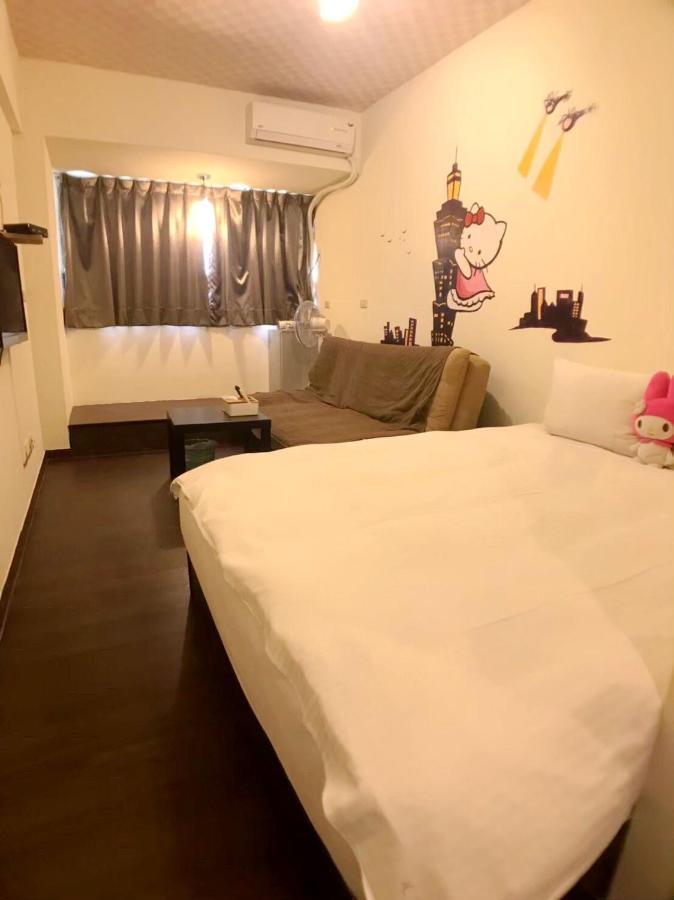 Happines Trip Inn Taichung Luaran gambar